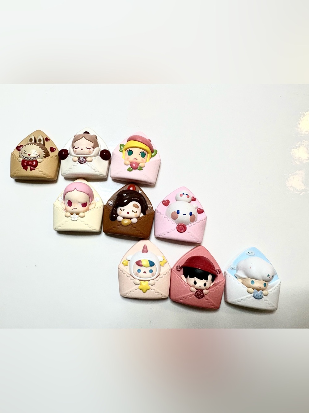 9 Pop Beans In the Envelope series of Pop Mart’s Most Popular IPs!